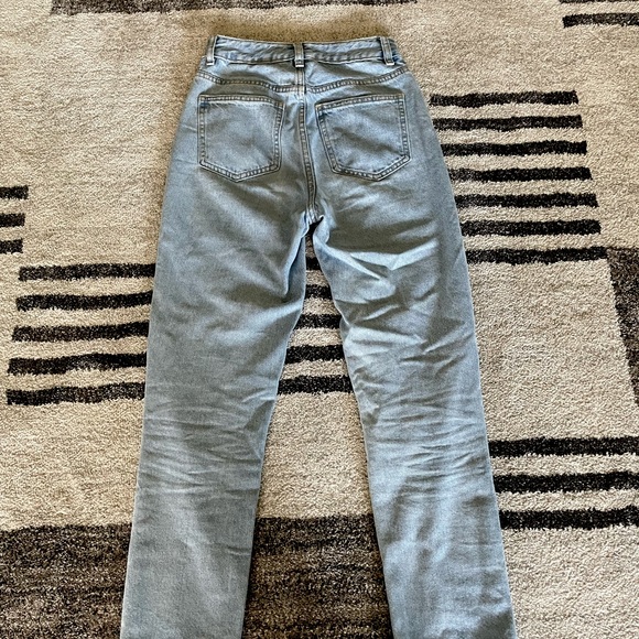 High Rise Denim Mom Jeans - Picture 4 of 4